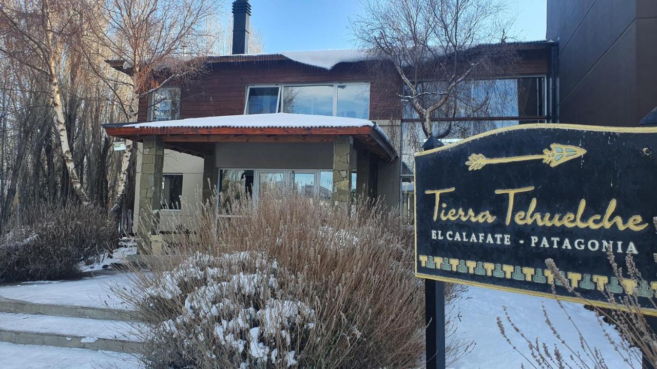 Tierra Tehuelche Hosteria Y Aparts El Calafate Exterior foto