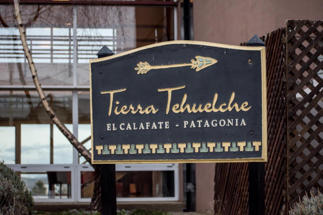 Tierra Tehuelche Hosteria Y Aparts El Calafate Exterior foto
